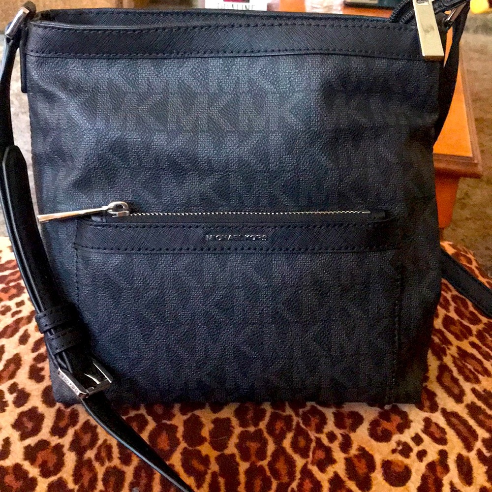 Michael Kors Crossbody